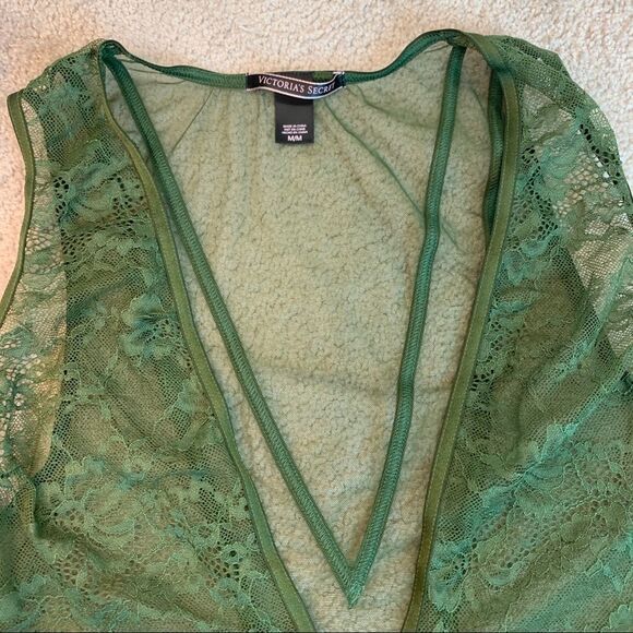 Victoria’s Secret green lace teddy bodysuit NWOT - Picture 2 of 8